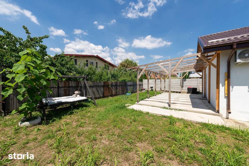 Casă cu 3 camere cu Teren 377 Mp în Brănești