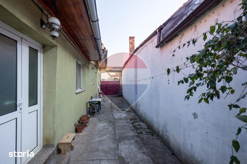 Casă cu 3 camere cu Teren 190 Mp în Cristian
