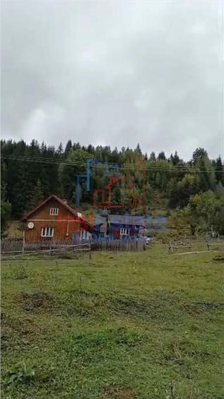 Teren de 22451 mp, în Dorna-Arini