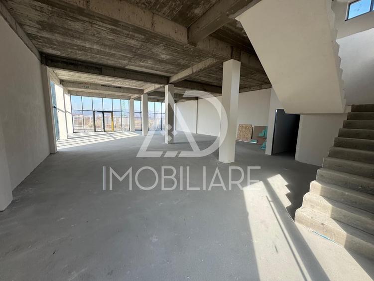 Spațiu comercial, de 460 mp, în Centura