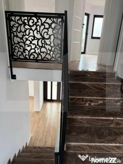 Casă cu 4 camere cu Teren 373 Mp în Central