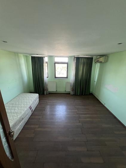 Apartament cu 3 camere decomandat în Plevnei