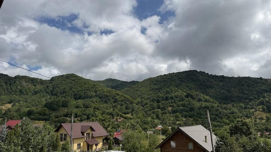 Casă cu Teren 650 Mp în Bistra Mureșului