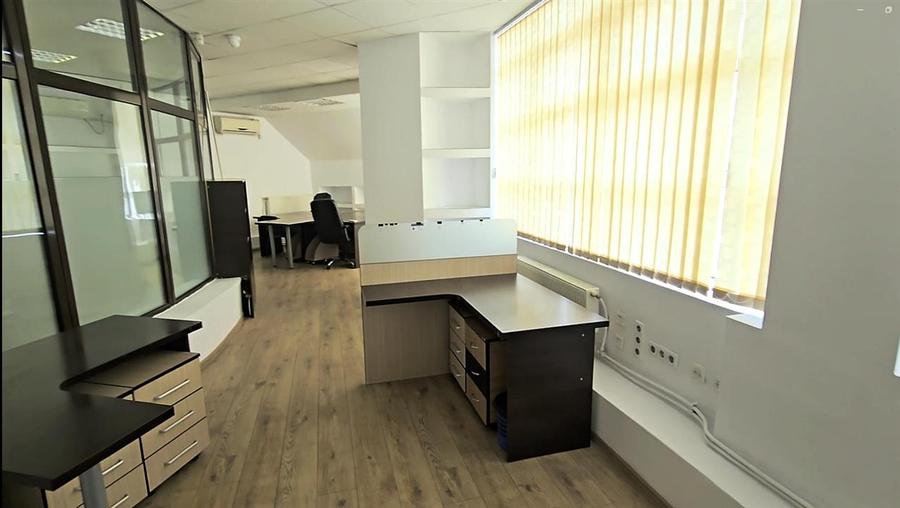 Spatiu de Birouri 180 mp Suceava Zona Metro De Vanzare - 5