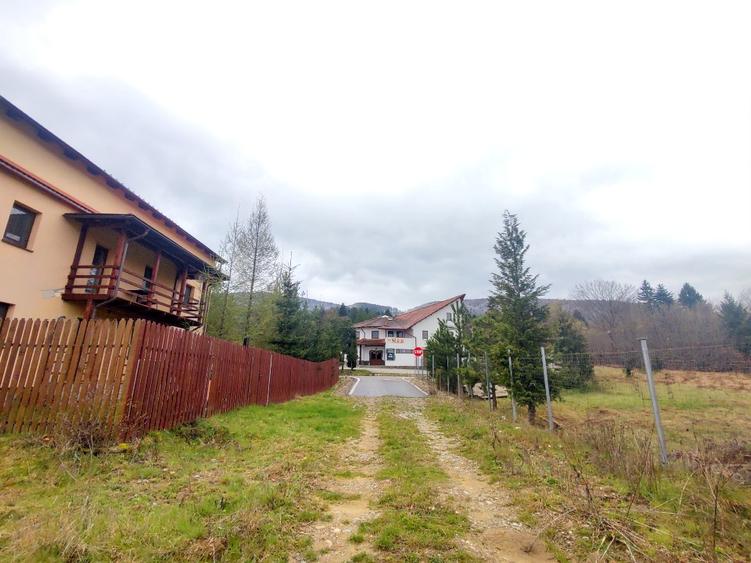 Teren Superb la Munte, Drăguș (BV) – Țara Făgărașului, zonă turistică, cu pârău - 3