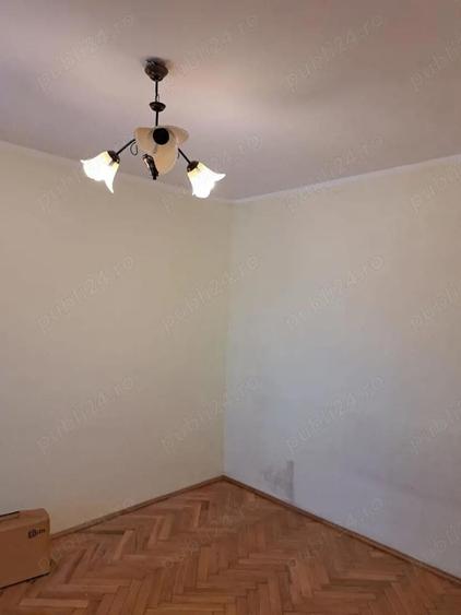 Apartament 2 camere de vanzare , 14 MAI , Nufarului , et. 4 semidecomandat , 41.500 euro neg . - 6