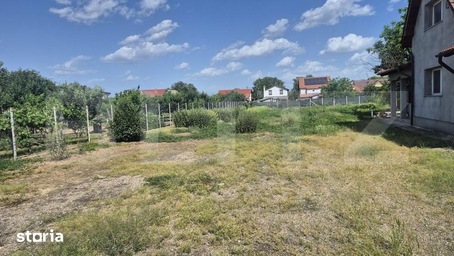 Casa cu 3 dormitoare de vanzare, 150 mp, teren 1345 mp, zona Lazuri - 11