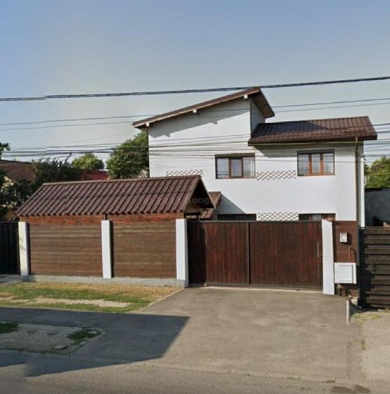 Casa Modernă, curte cu foișor-Mogoșoaia,  Șos. Bucuresti-Targoviste - 13