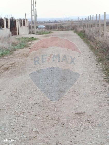 De vanzare teren 2374mp Cheriu langa Solay Events - 2