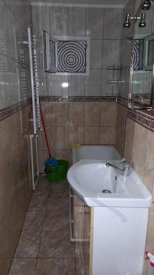 Inchiriez apartament 2 camere mazepa 2 - 9