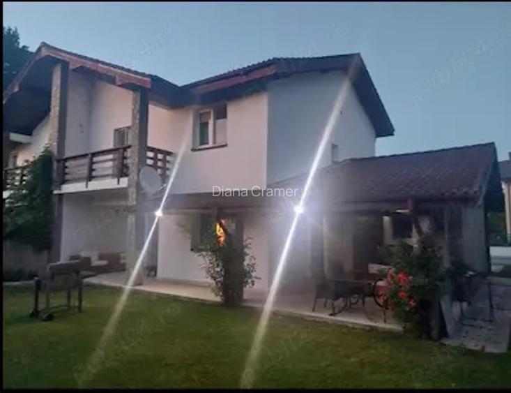 Vila duplex de vanzare in Corbeanca