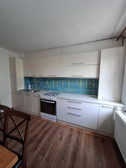 Apartament de 3 camere, decomandat, 68 mp., zona Independentei - 1