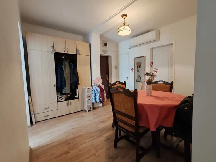 Ap. 3 camere plus garaj - 2