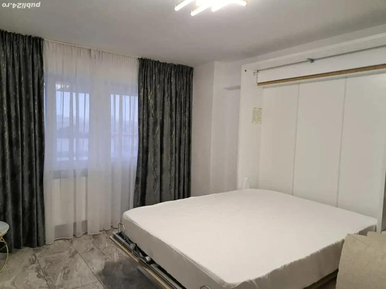 Particular ultracentral - 7