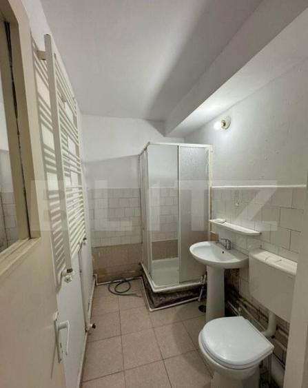 Garsoniera de vanzare, 27 mp, zona Micro 15 - 5