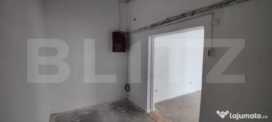 Spațiu comercial, de 70 mp, în Micro 3