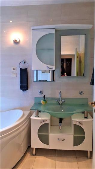 Casa de Locuit sau Pensiune - 12