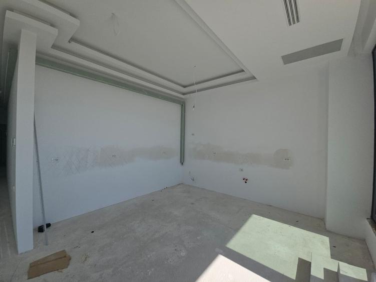 Penthouse 583 mp cu piscina, jacuzzi si vedere panoramica | Trafic Greu - 14