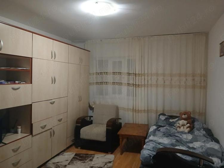 Inchiriez garsoniera confort 1 - 1