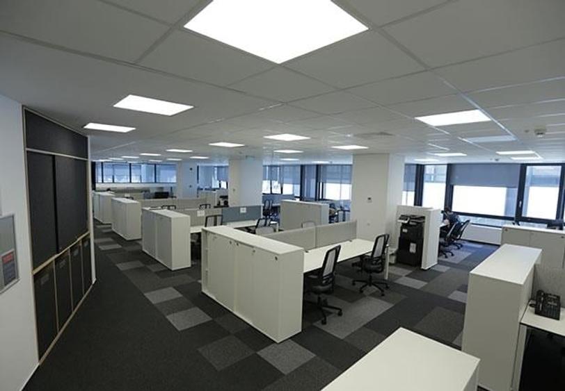 Spatii de inchiriat in cladirea SEMA Parc - Paris - de la 820 MP - 1