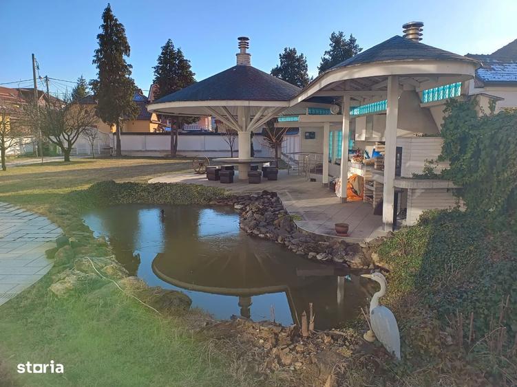 RE?EDIN?A DE LUX in centrul Baia Mare Design inovator si comfort - 2