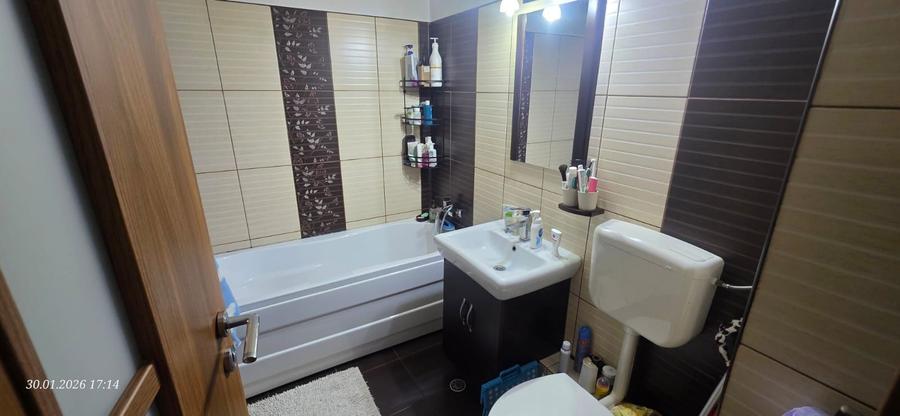 De Vanzare Apartament - 7