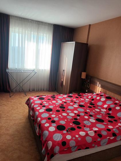 apartament in fostul hotel rin vitan ,doua camere - 6
