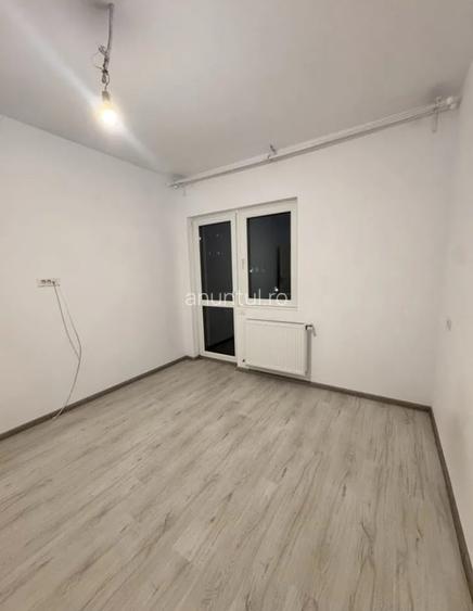 Metalurgiei, nemobilat, Dumitru Brumarescu