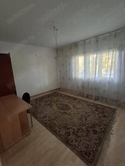 Apartament 3 camere decomandat model mare parter inalt Timocului centrala proprie - 9