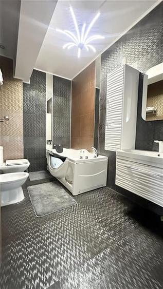 Apartament 4 Camere 135 MP,  cu Vedere Superba la Mare si la Lac, Zona Phoenicia - 25