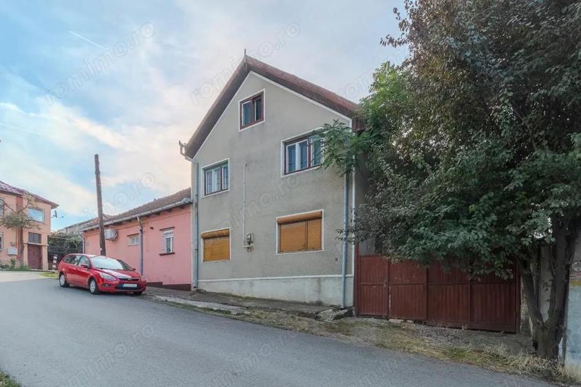 Casa 5 camere, zona Oncea - 2