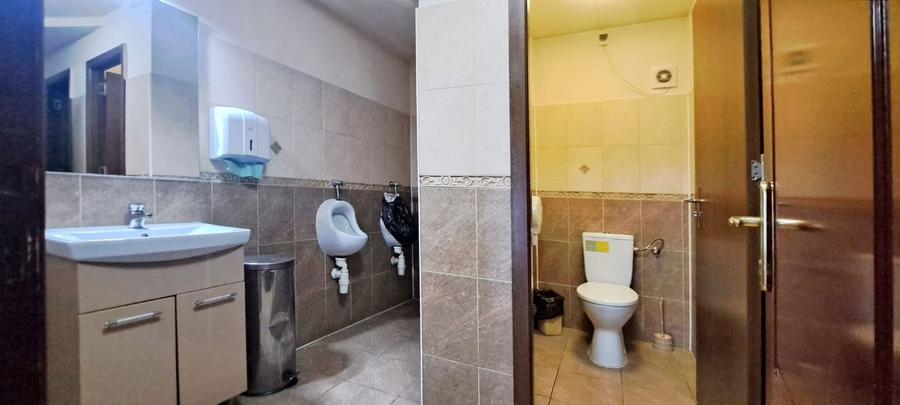 Pensiune deosebita, locuri de cazare, restaurant, pizzerie si spatii comerciale - 16