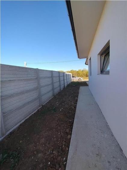 RECO Duplex 3 camere de vanzare in Nojorid - 3