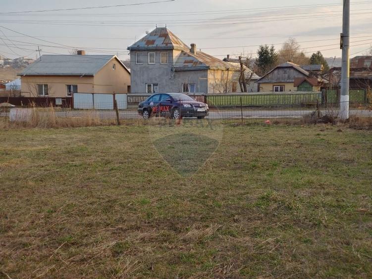 Teren intravilan 1,000mp Scheia / DN 17 - 12