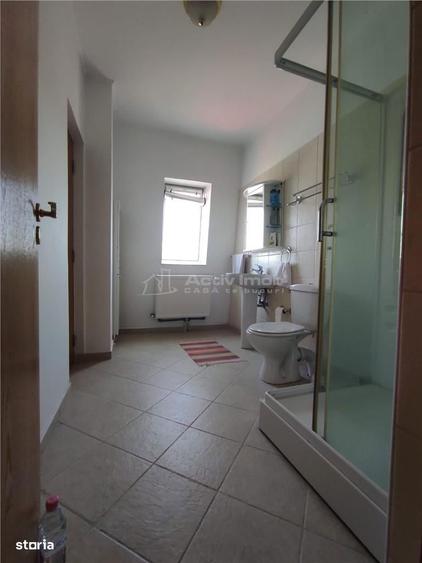 Vila 7 camere 230 mp - Clinceni Str. Monumentul Eroilor - 7