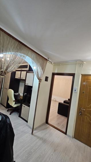 ENACHITA VACARESCU 2 camere decomandat la 325 euro/luna - 1