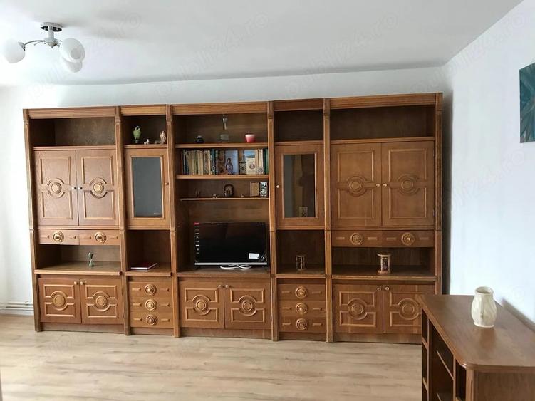 Apartament cu 3 camere decomandat în Rahova