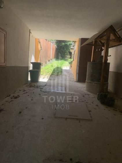 Casă în centrul Cisnădioarei cu 243mp de locuit și teren de 936mp - 13