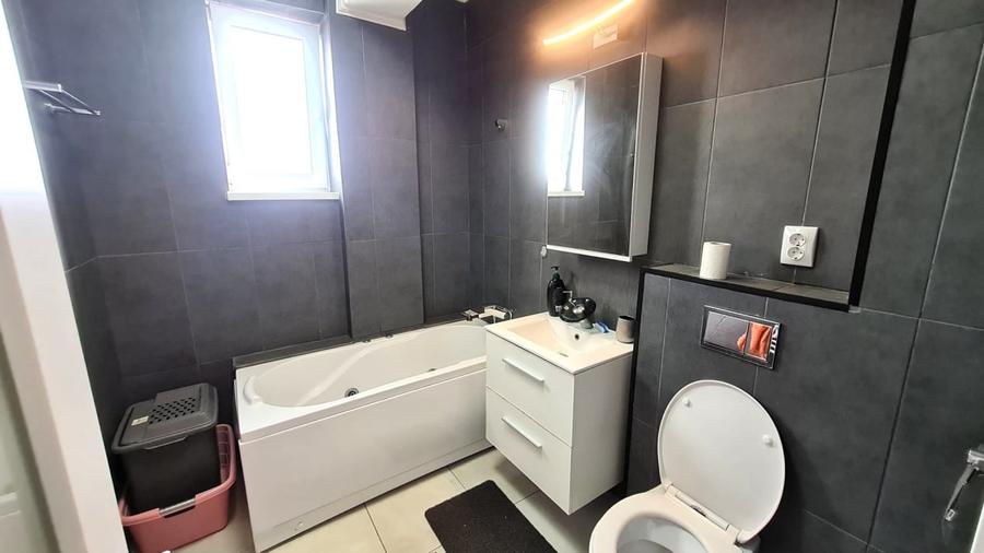 Apartament 3 camere 2 bai zona Turnisor - 8