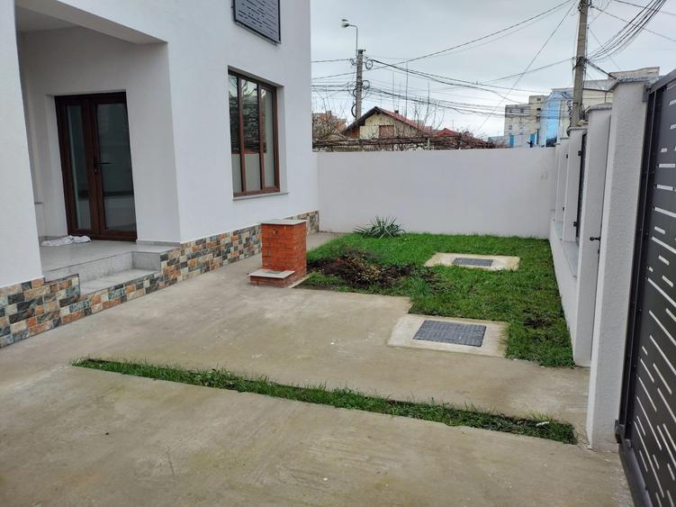 Vila P+1+M - 4 camere - zona Bratianu/Lidl - 375.000 euro (Cod E11) - 10
