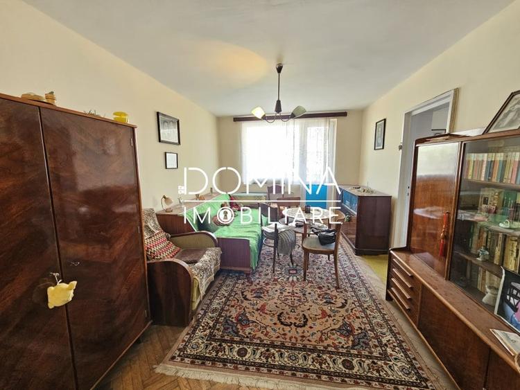 Vanzare apartament 2 camere, etaj 2,  in Tg. Jiu, strada Brandusei - zona 1 Mai - 5