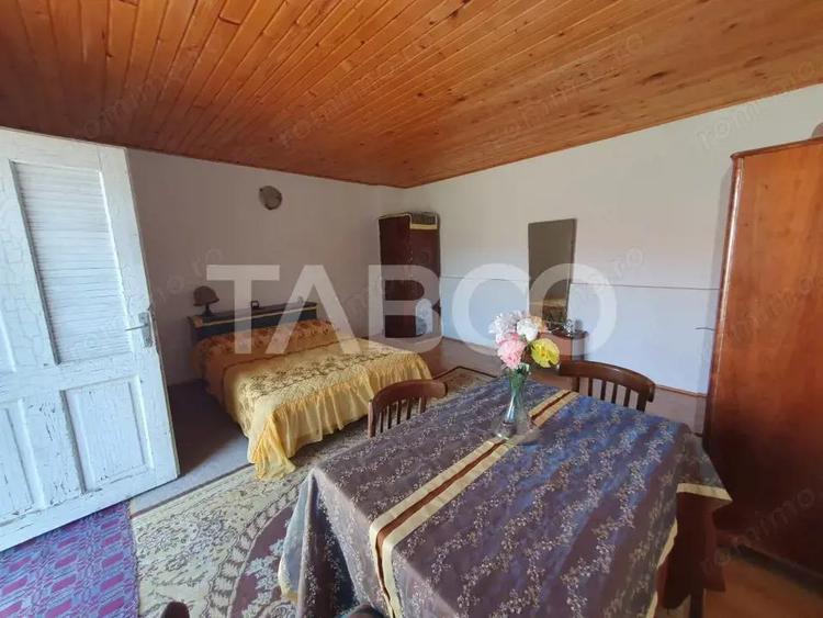 Moara + casa de locuit 375 mp utili 7350 mp teren intravilan - 9