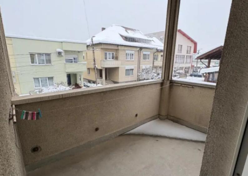 Casa spa?ioasa 280 mp utili, zona centrala langa - 13