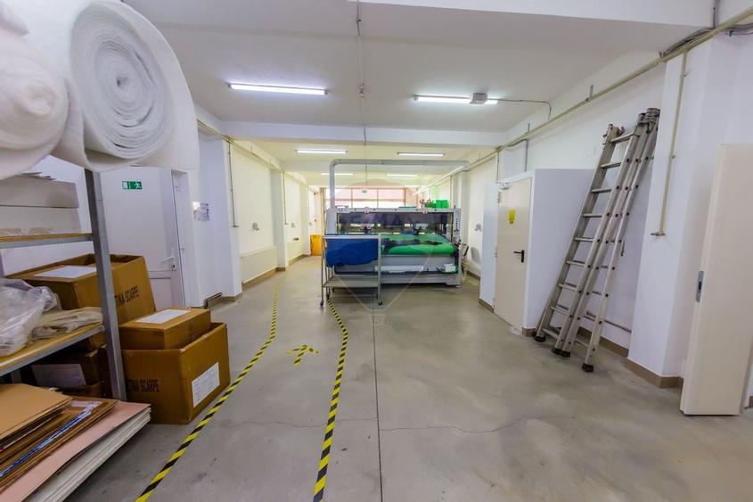 HALA  VANZARE de 1100mp in Baia Mare - 18