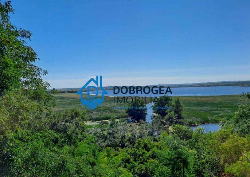 TEREN INTRAVILAN -SOMOVA ,VEDERE PANORAMICA LAC,4800 MP - 4