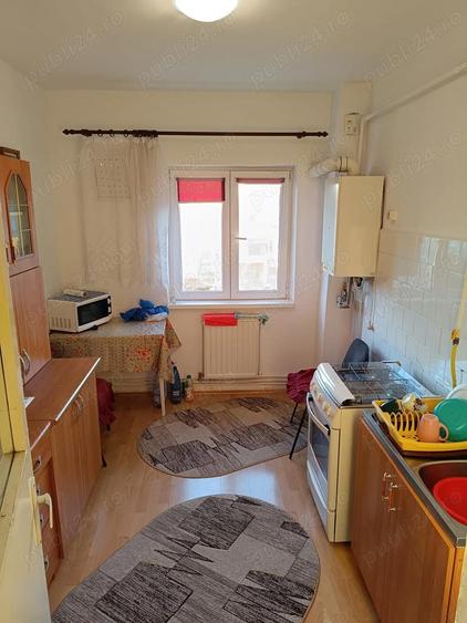 Vand Apartament 3 camere, decomadat, ultracentral Hateg - 1