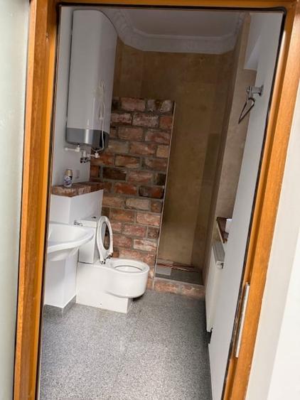 VANZARE AP IN VILA - 6