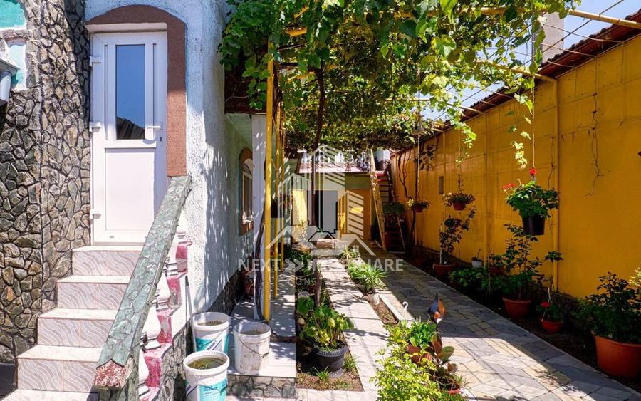 Casa 8 camere Agigea 177mp si teren 332mp - 13