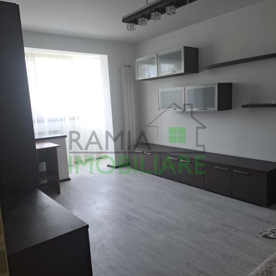 Apartament 2 camere Tractorul decomandat, renovat - 3