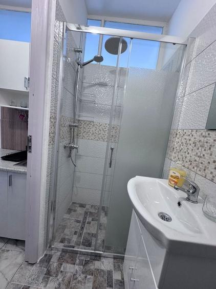 Prima inchiriere; Carpatilor, Metrom, boxa,vedere Tampa - 4